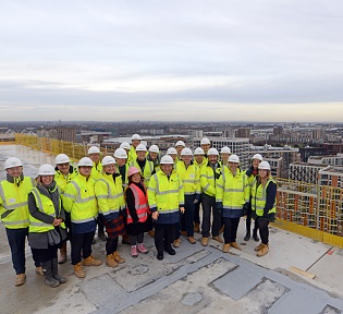 Final building at 40-acre new riverside town Royal Wharf tops out