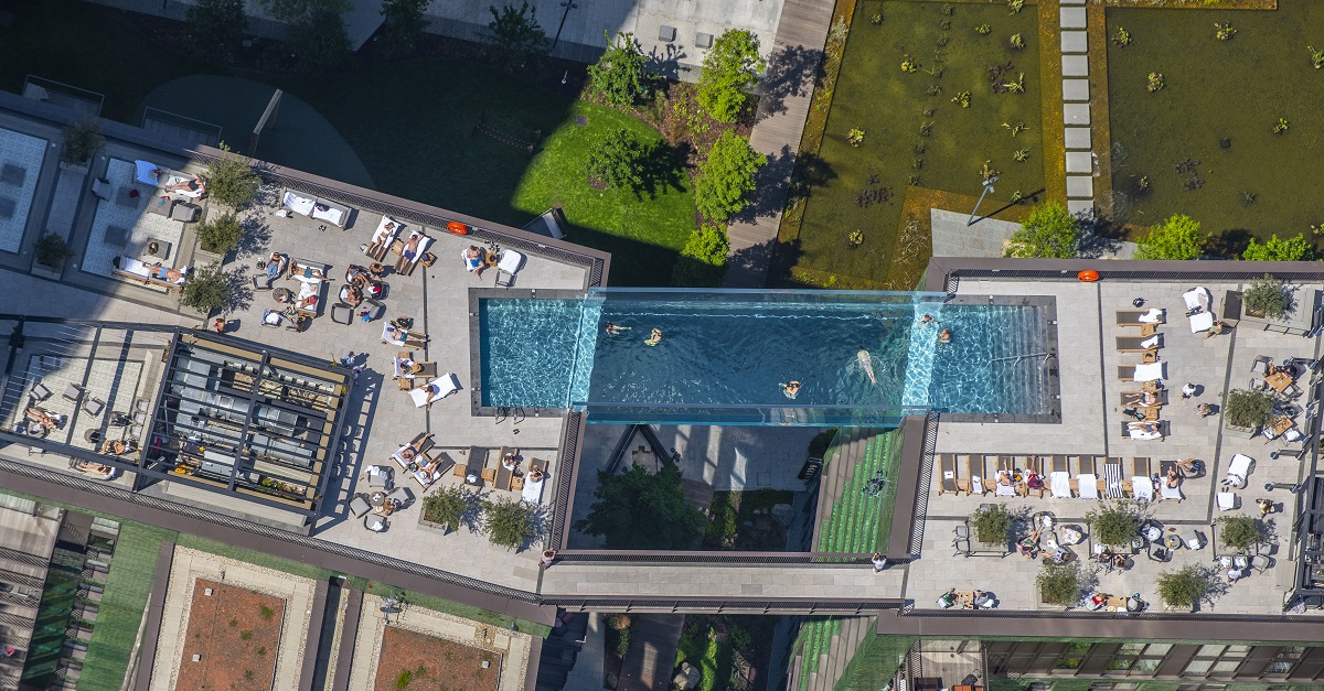 Creating a world first: Sky Pool at Embassy Gardens | Ballymore